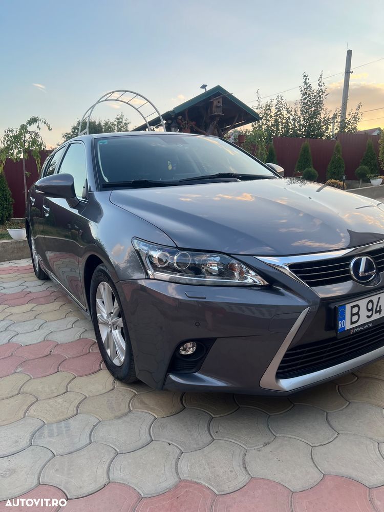 Lexus CT 200h Aut. Limited Edition - 2