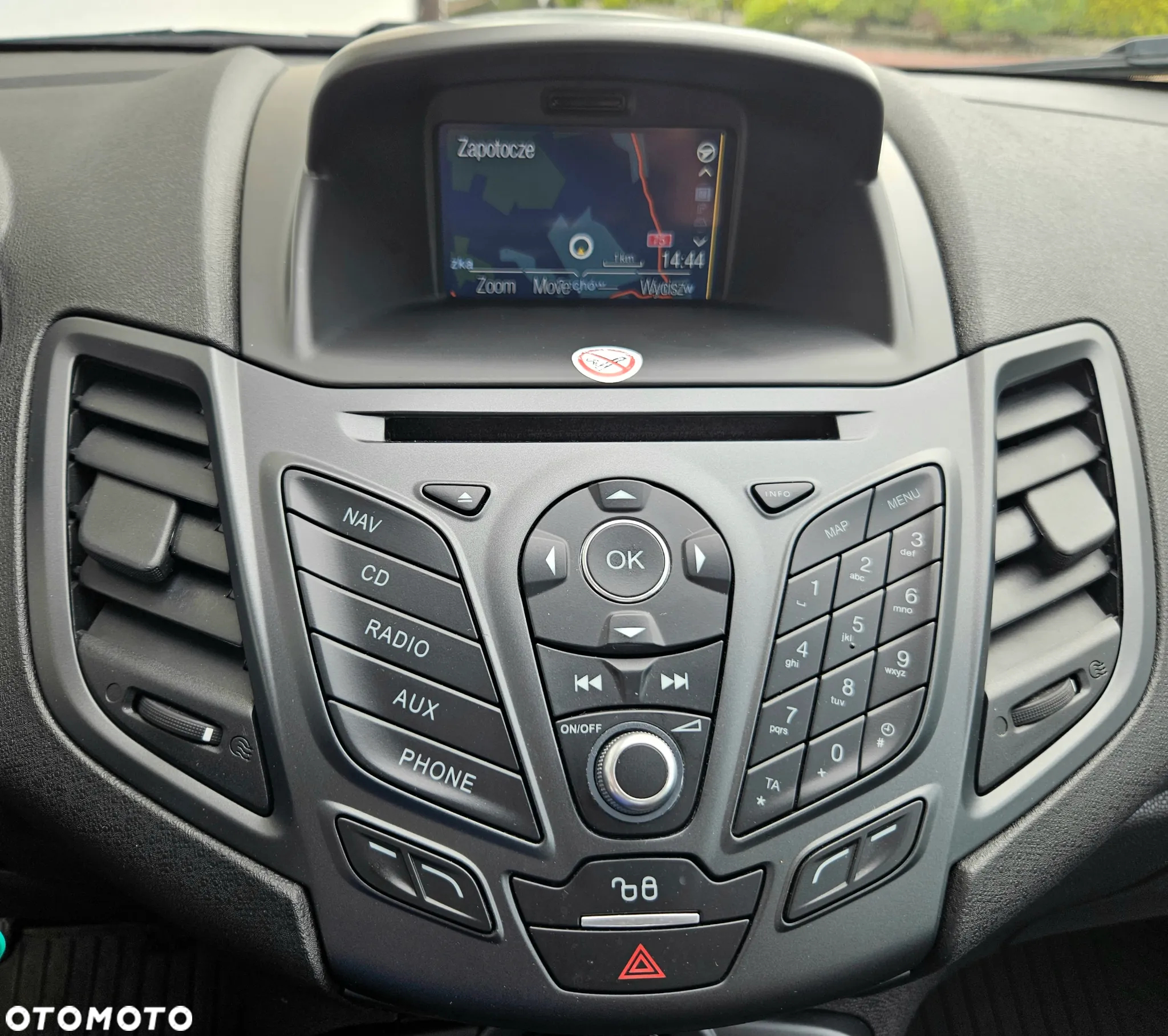 Ford Fiesta 1.0 EcoBoost S&S TITANIUM - 25