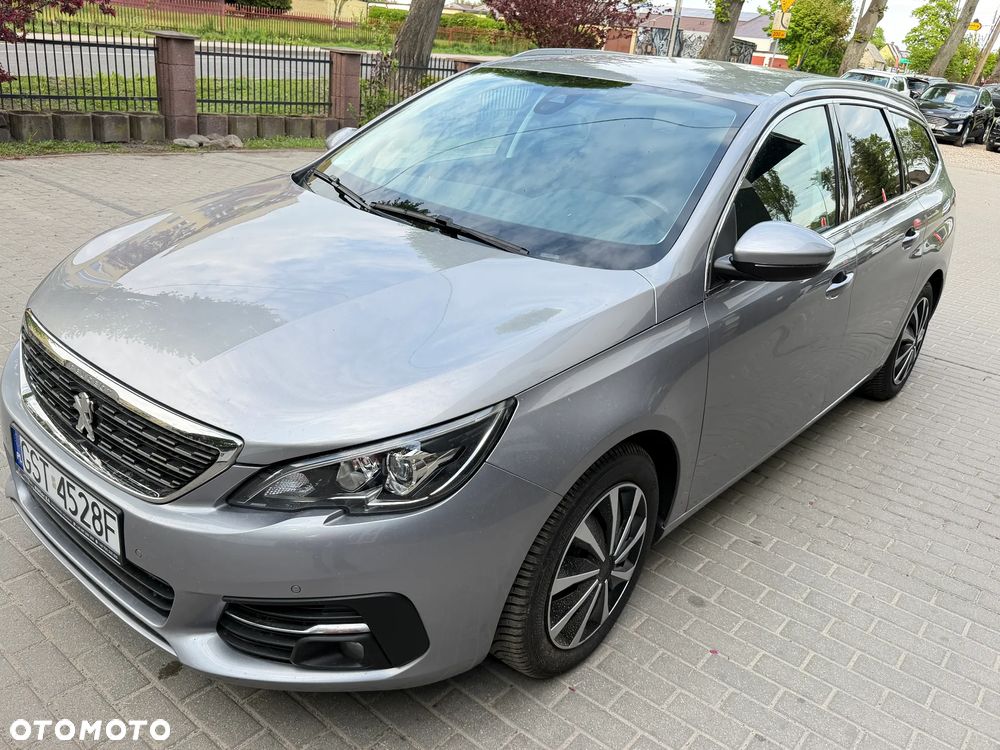 Peugeot 308 1.2 PureTech Allure S&S - 11