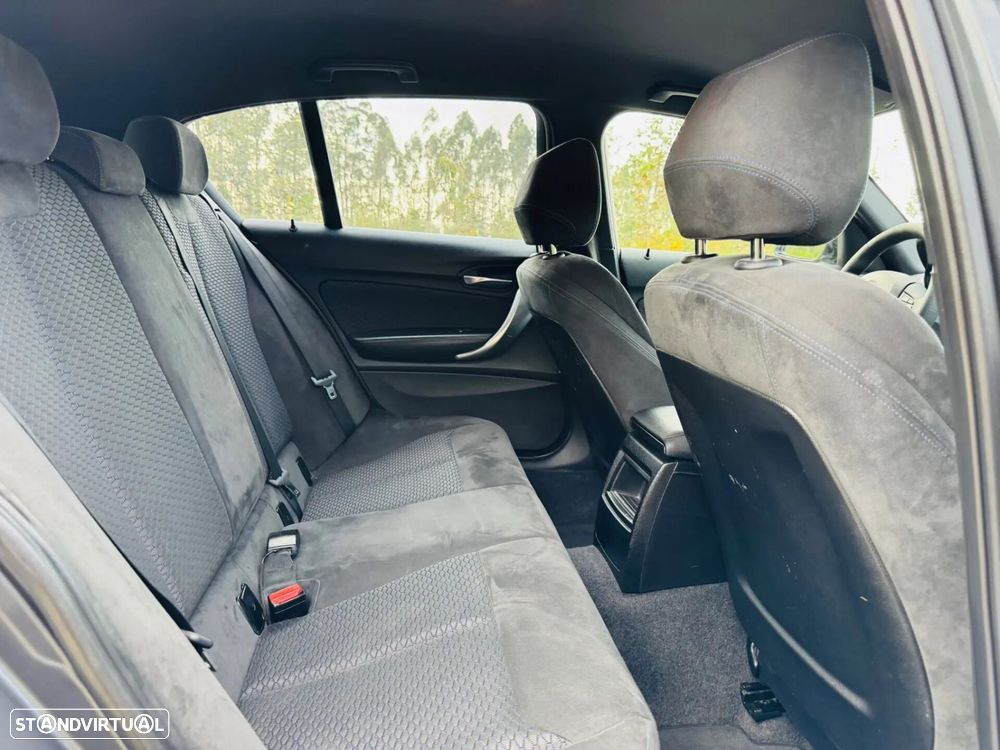 BMW 118 d Pack M - 35