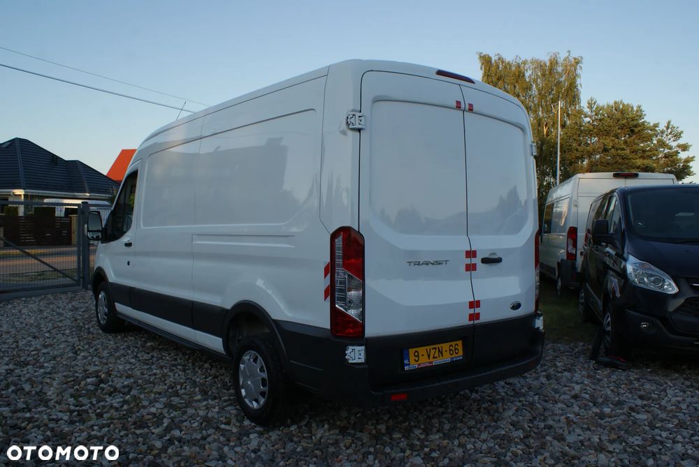 Ford Transit - 6