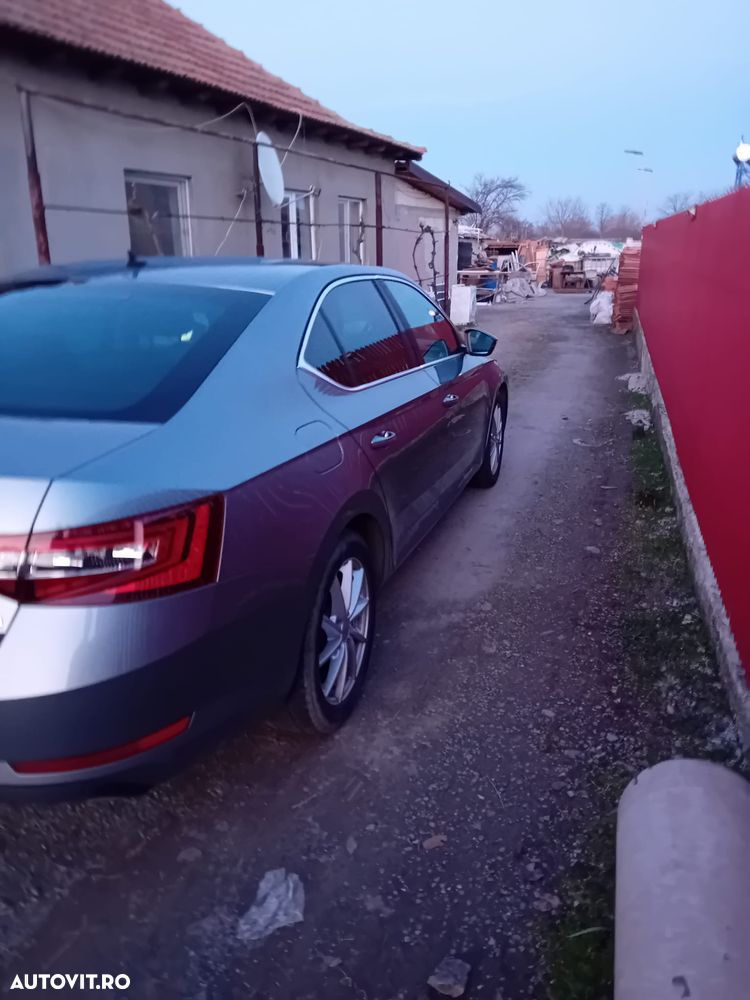 Skoda Superb - 8