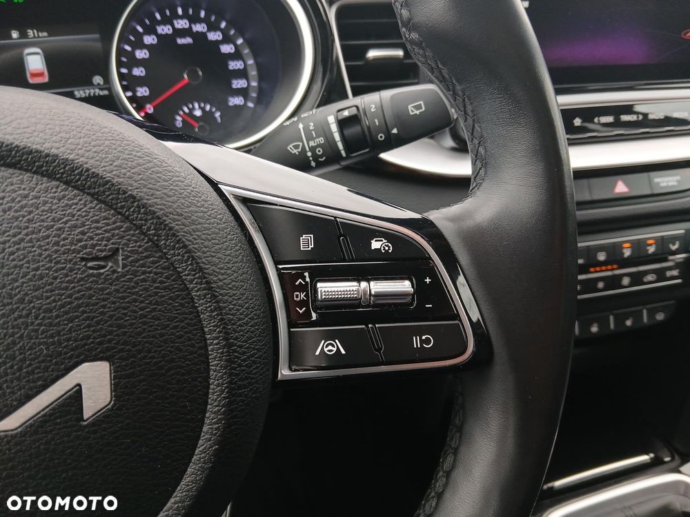 Kia Ceed 1.5 T-GDI Business Line - 24