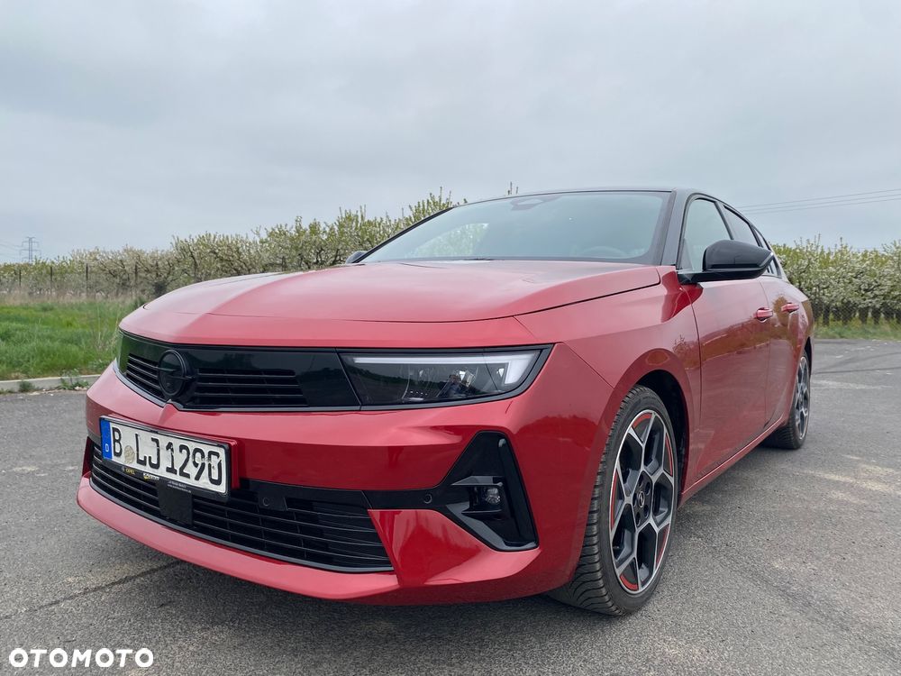 Opel Astra Sports Tourer 1.2 Turbo Automatik GS Line - 1