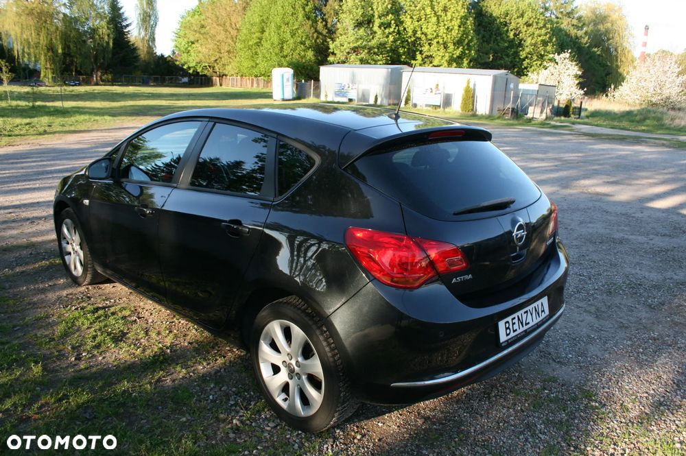 Opel Astra 1.4 Turbo ecoFLEX Start/Stop Exklusiv - 6
