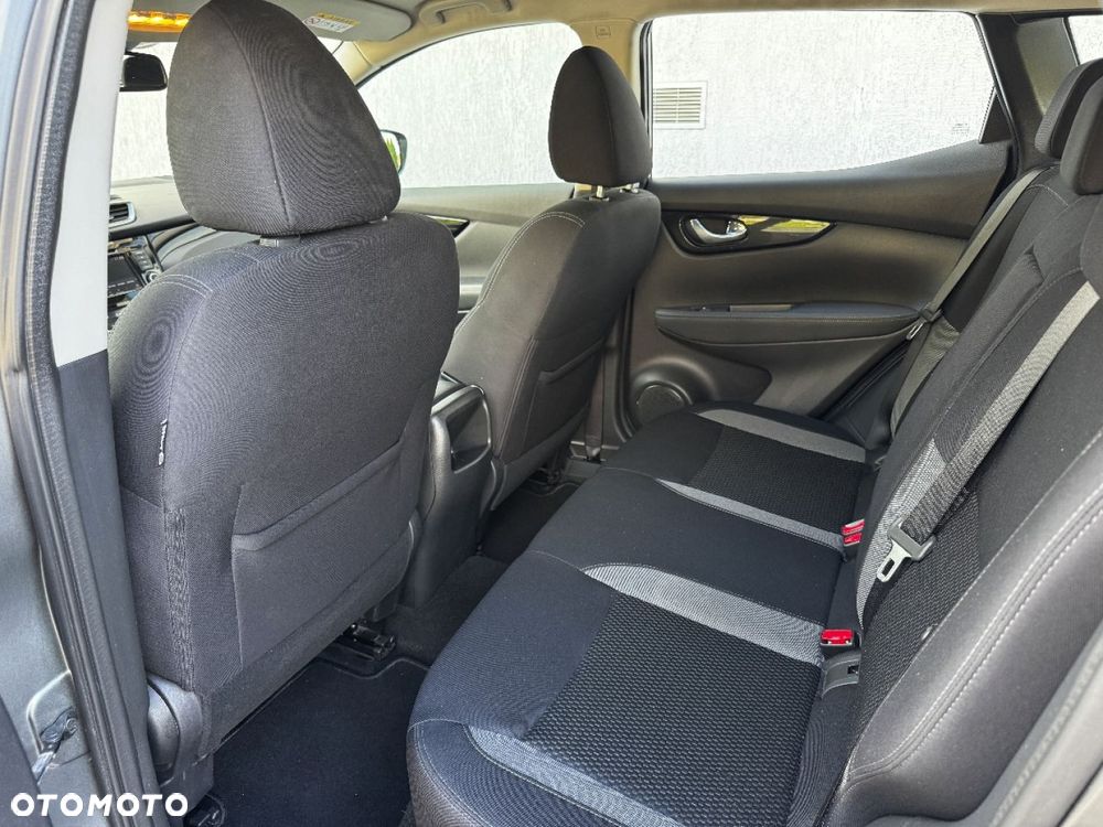 Nissan Qashqai 1.3 DIG-T Acenta - 19