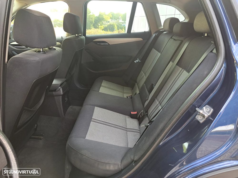 BMW X1 20 d sDrive Pack M - 29