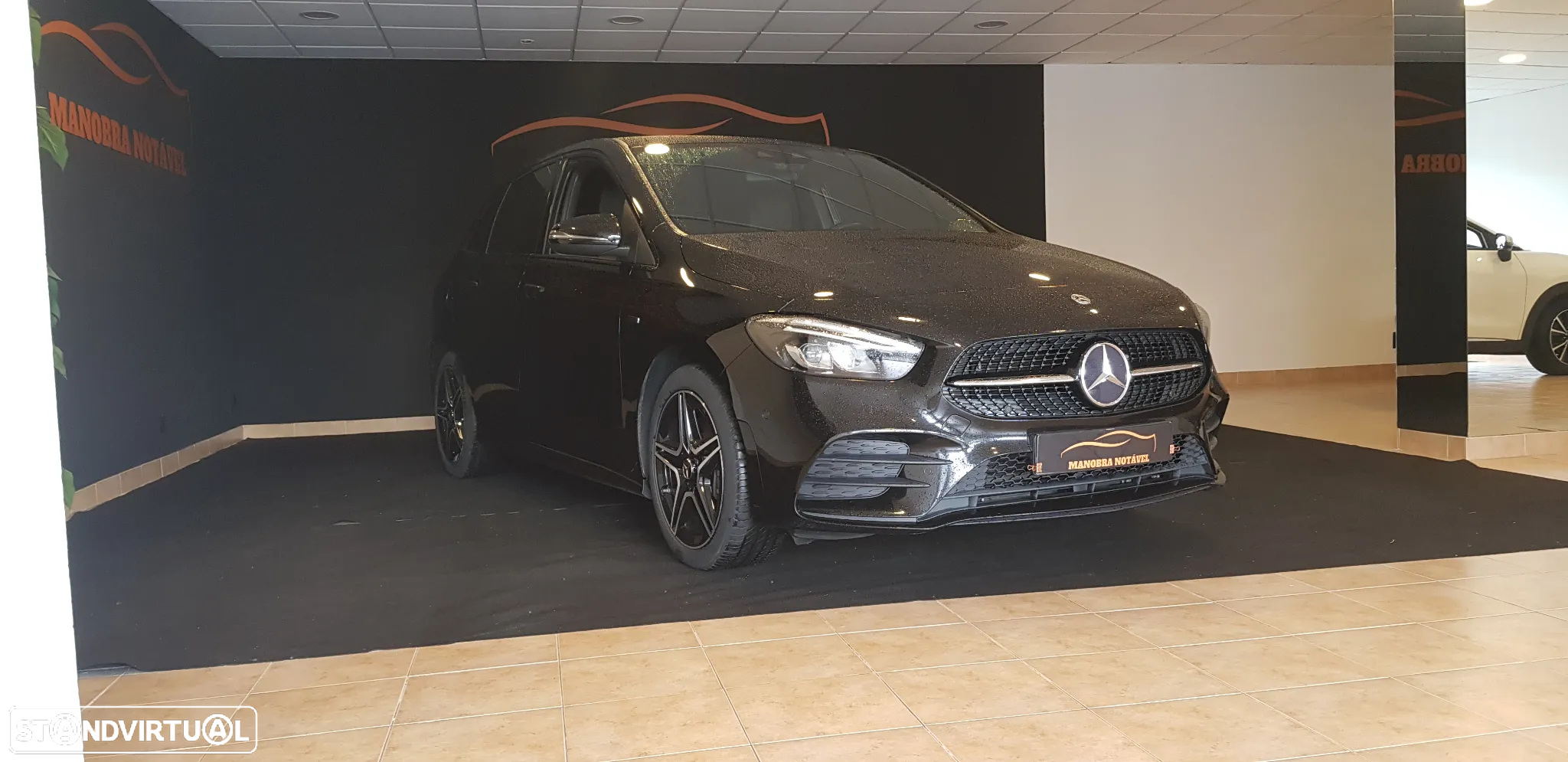 Mercedes-Benz B 250 e AMG Line - 2