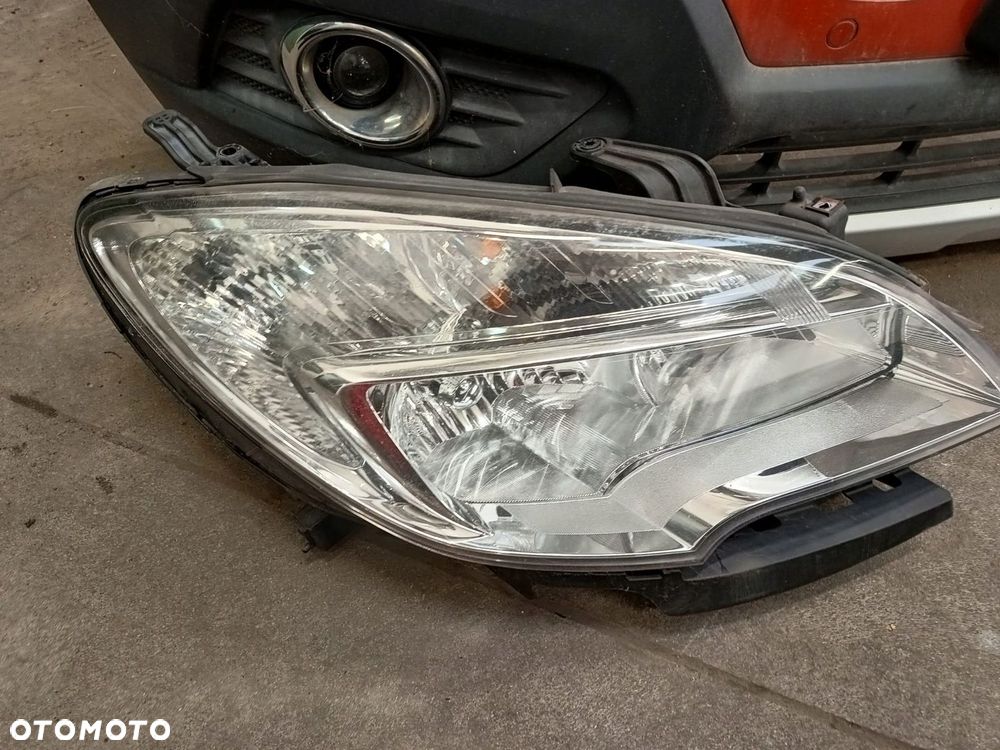 OPEL MOKKA LAMPA PRZEDNIA PRAWA ANGLIK - 1