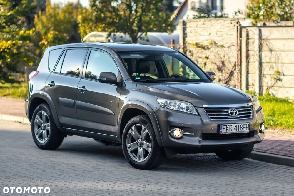 Toyota RAV4 2.2 D-CAT 4x4 Executive - 4