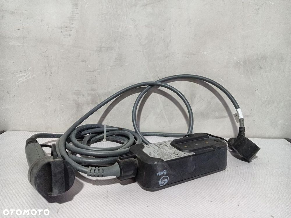 ŁADOWARKA 10A BMW 8490521-06 - 3