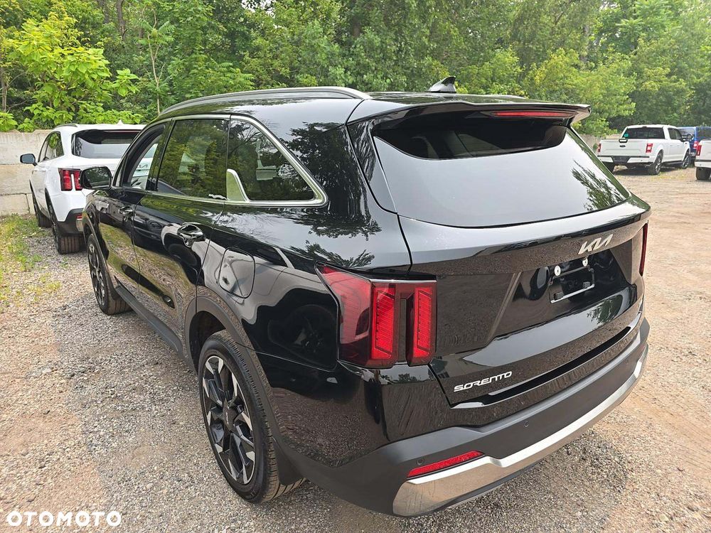 Kia Sorento - 3