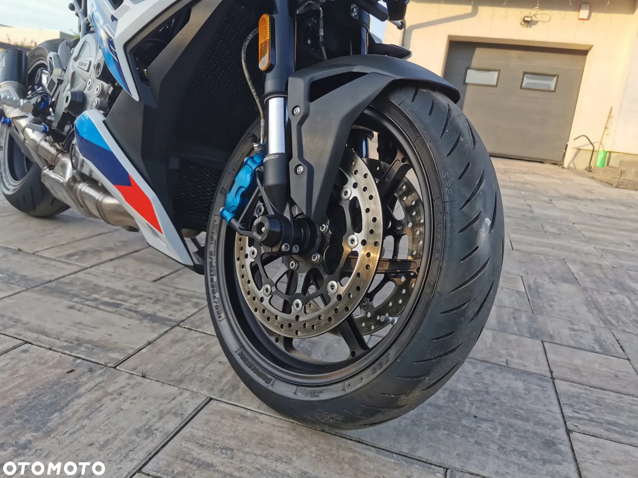 BMW S - 28