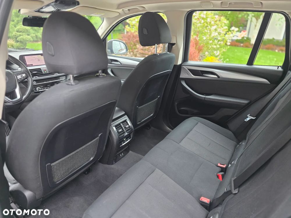 BMW X3 xDrive20i GPF Business Edition sport - 19