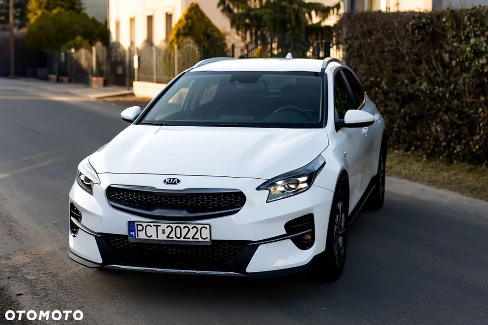 Kia XCeed 1.0 T-GDI L - 2