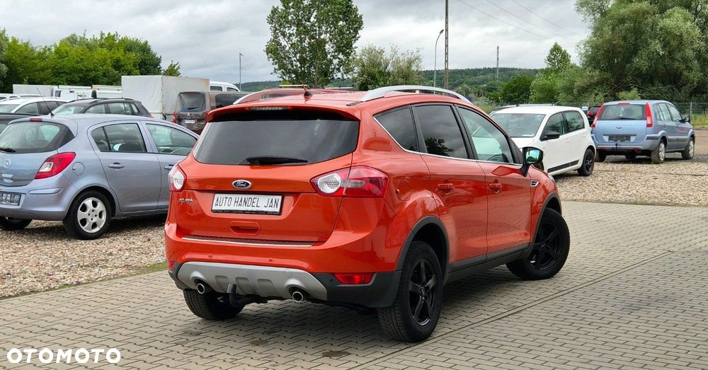 Ford Kuga - 2