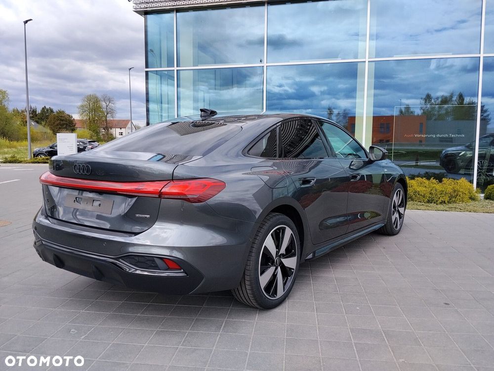 Audi A5 Limousine - 10