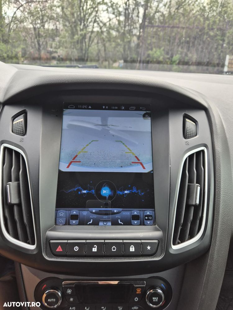 Ford Focus 1.6 TDCi Trend - 11