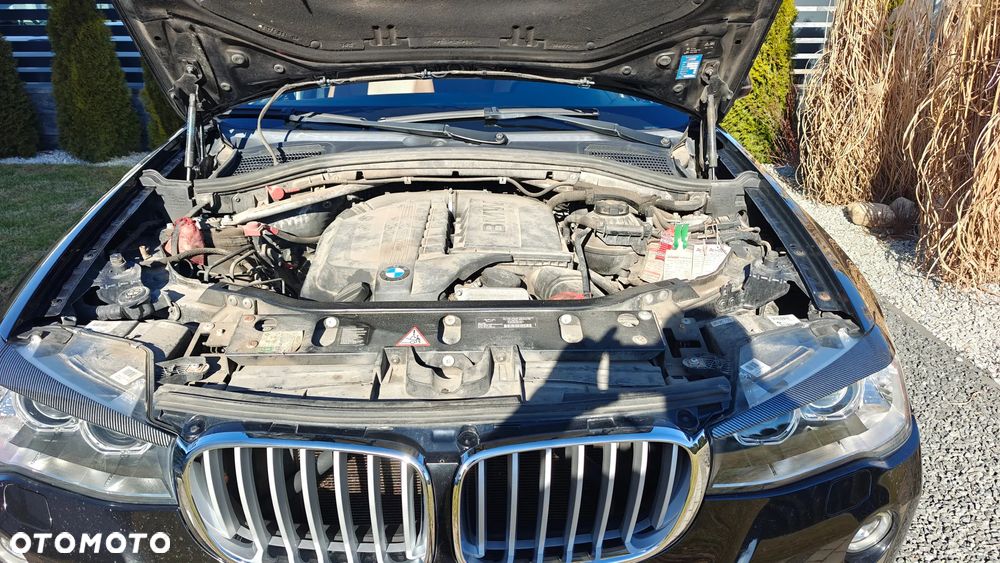 BMW X3 xDrive35i Sport-Aut - 24