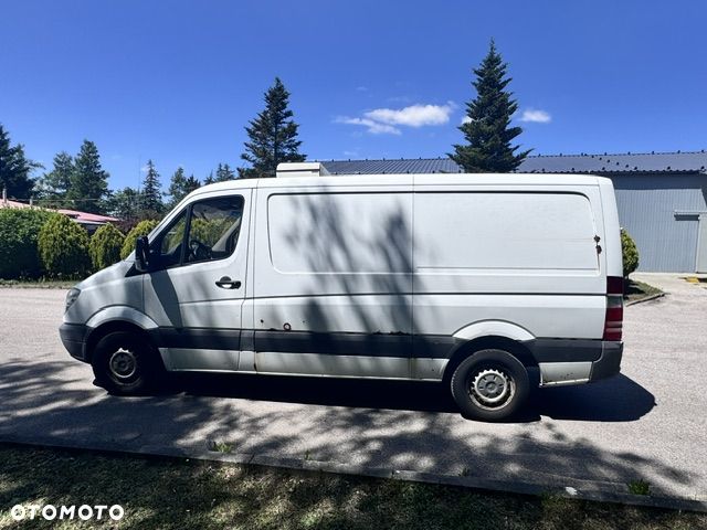 Mercedes-Benz Sprinter - 12