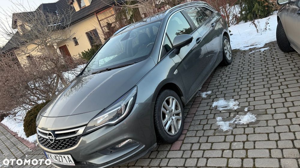 Opel Astra - 1