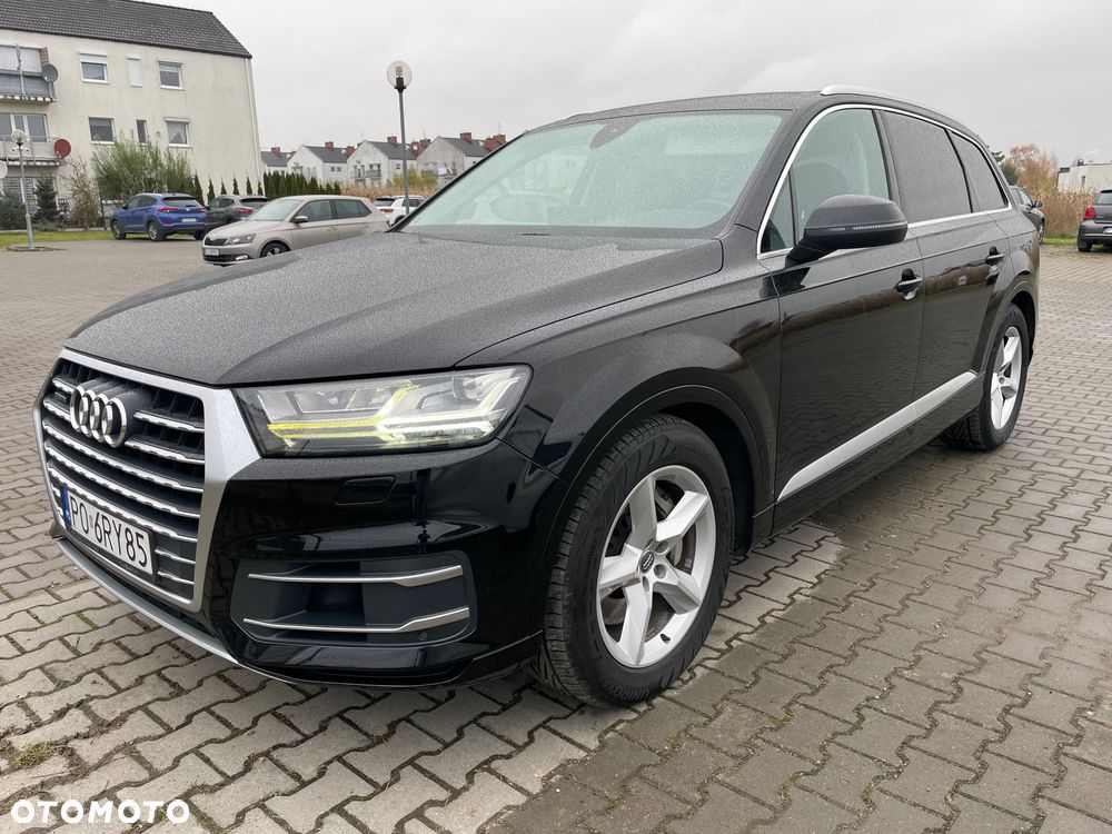 Audi Q7 - 1