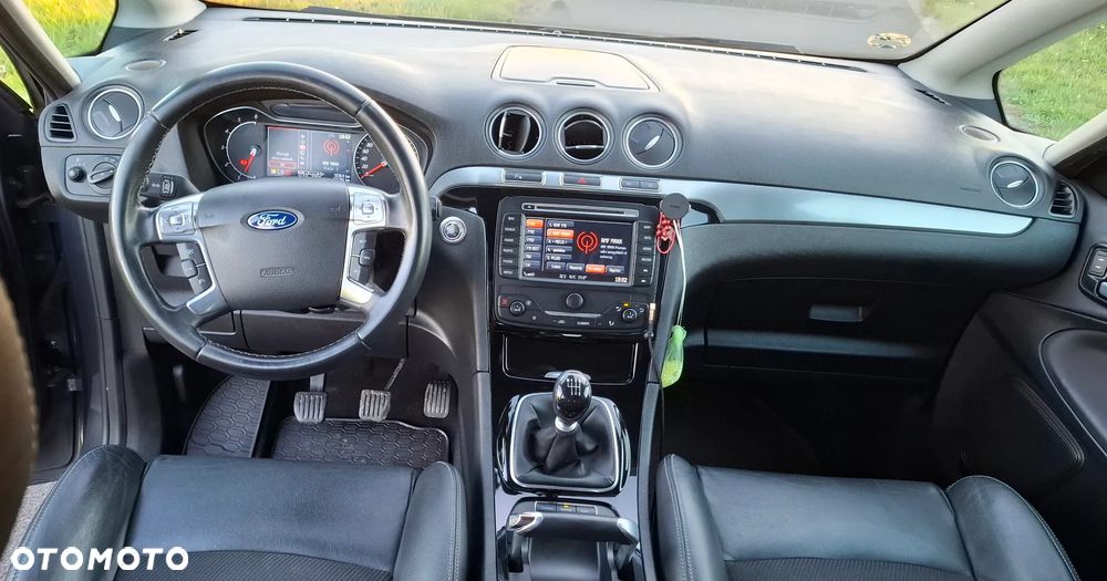 Ford S-Max 2.0 TDCi DPF Titanium X - 18