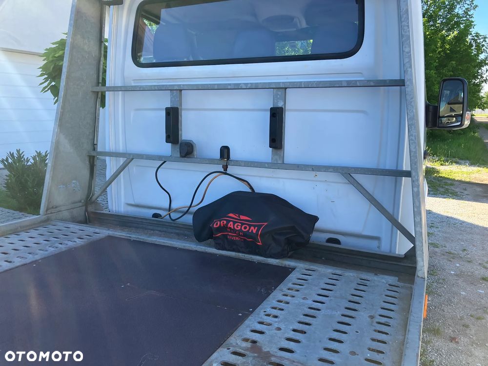 Mercedes-Benz Sprinter - 8