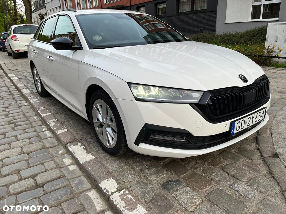 Skoda Octavia 1.5 TSI e-Tec Sportline DSG - 2