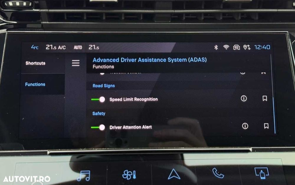 Peugeot 308 1.5L BlueHDI 130 S&S EAT8 Allure - 37