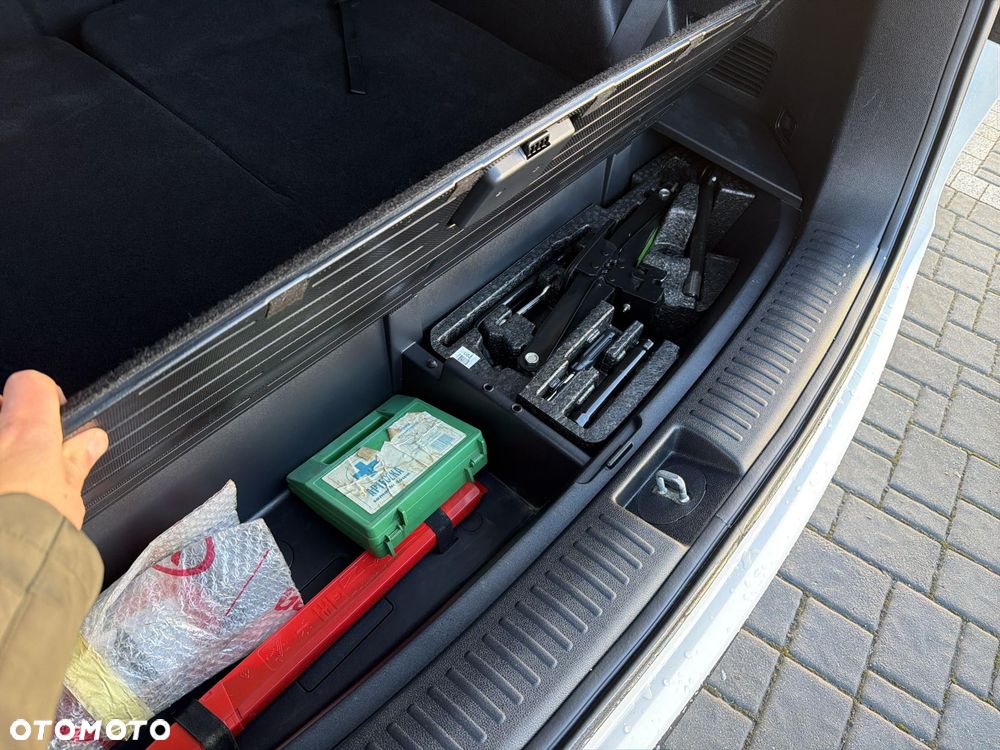 Kia Sorento 2.0 CRDI L - 27