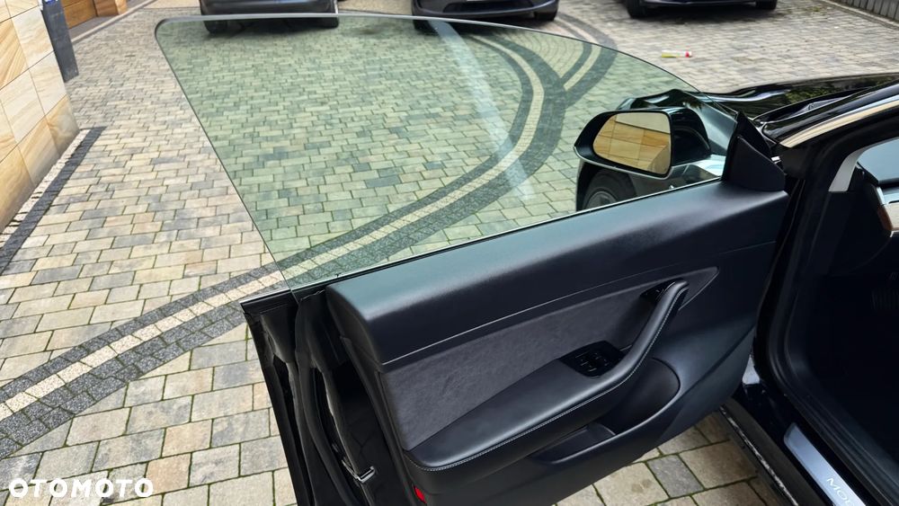 Tesla Model 3 Langstreckenbatterie Allradantrieb Dual Motor - 19