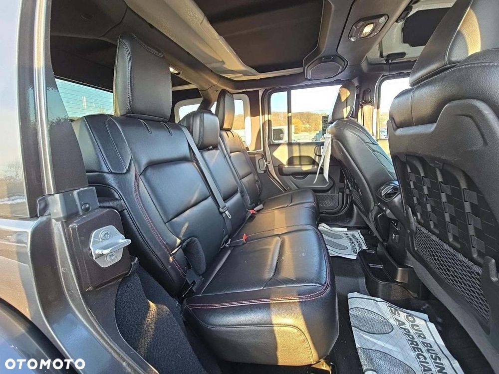 Jeep Wrangler 3.6 Unlim Rubicon - 12