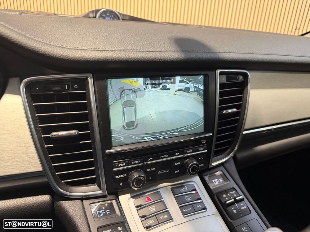 Porsche Panamera S E-Hybrid - 10