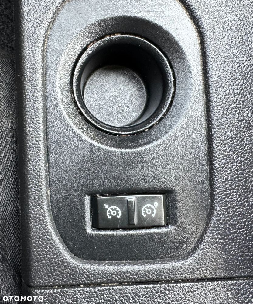 Dacia Duster TCe 130 2WD GPF Comfort - 23