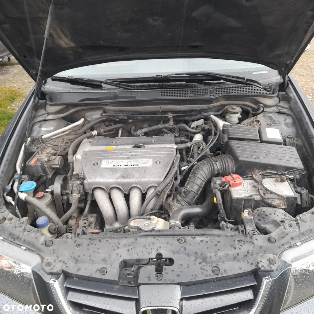 Honda Accord 2.0 Comfort - 26