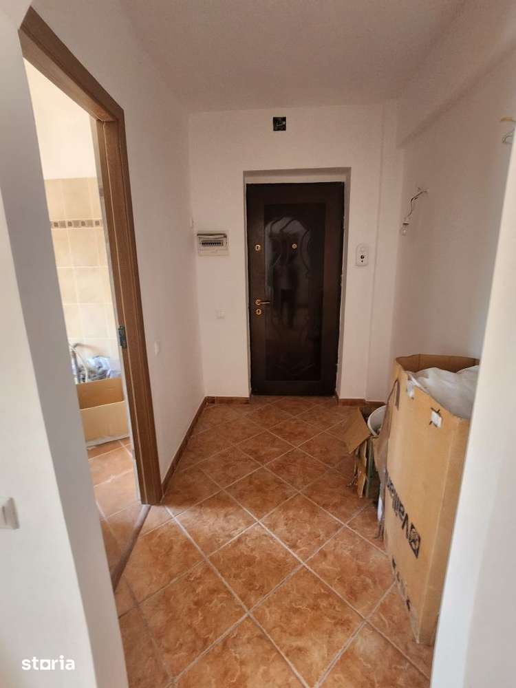 Apartament cu 4 camere  et 4 str Milcov - Imagine principală: 3/15