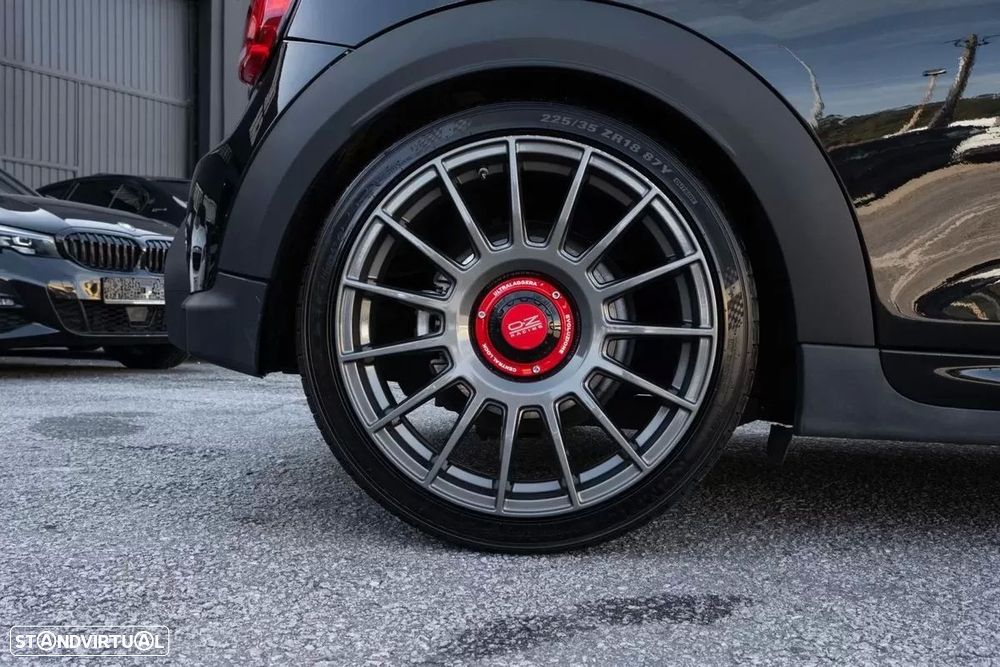 MINI 3 Portas - 34