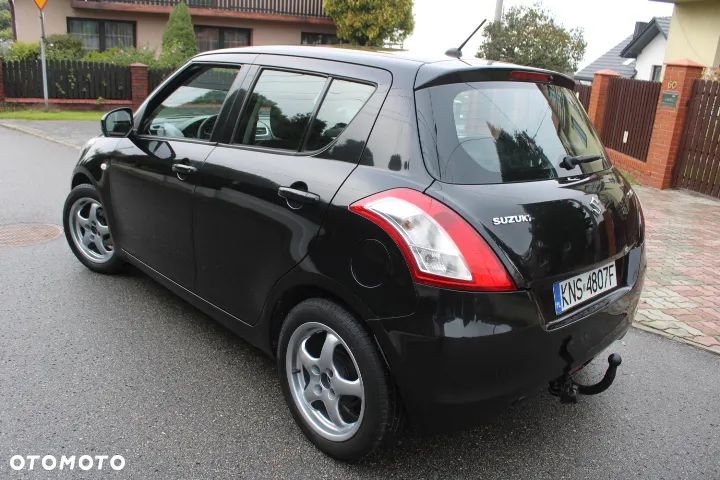 Suzuki Swift 1.3 Club - 21