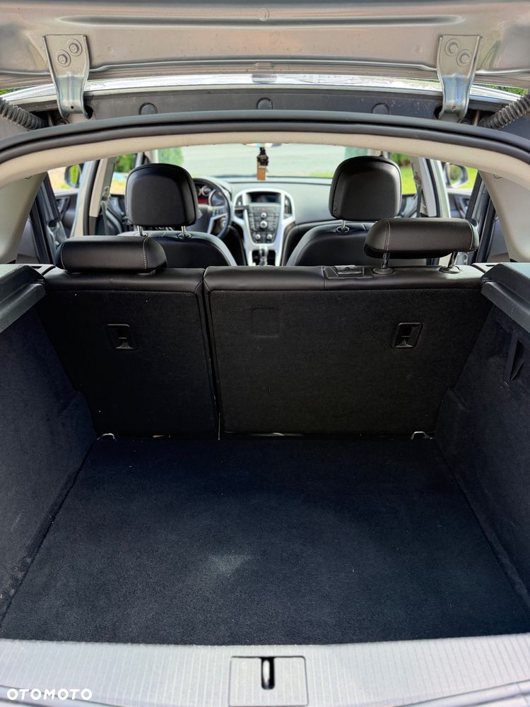 Opel Astra 1.6 Active EU6 - 11