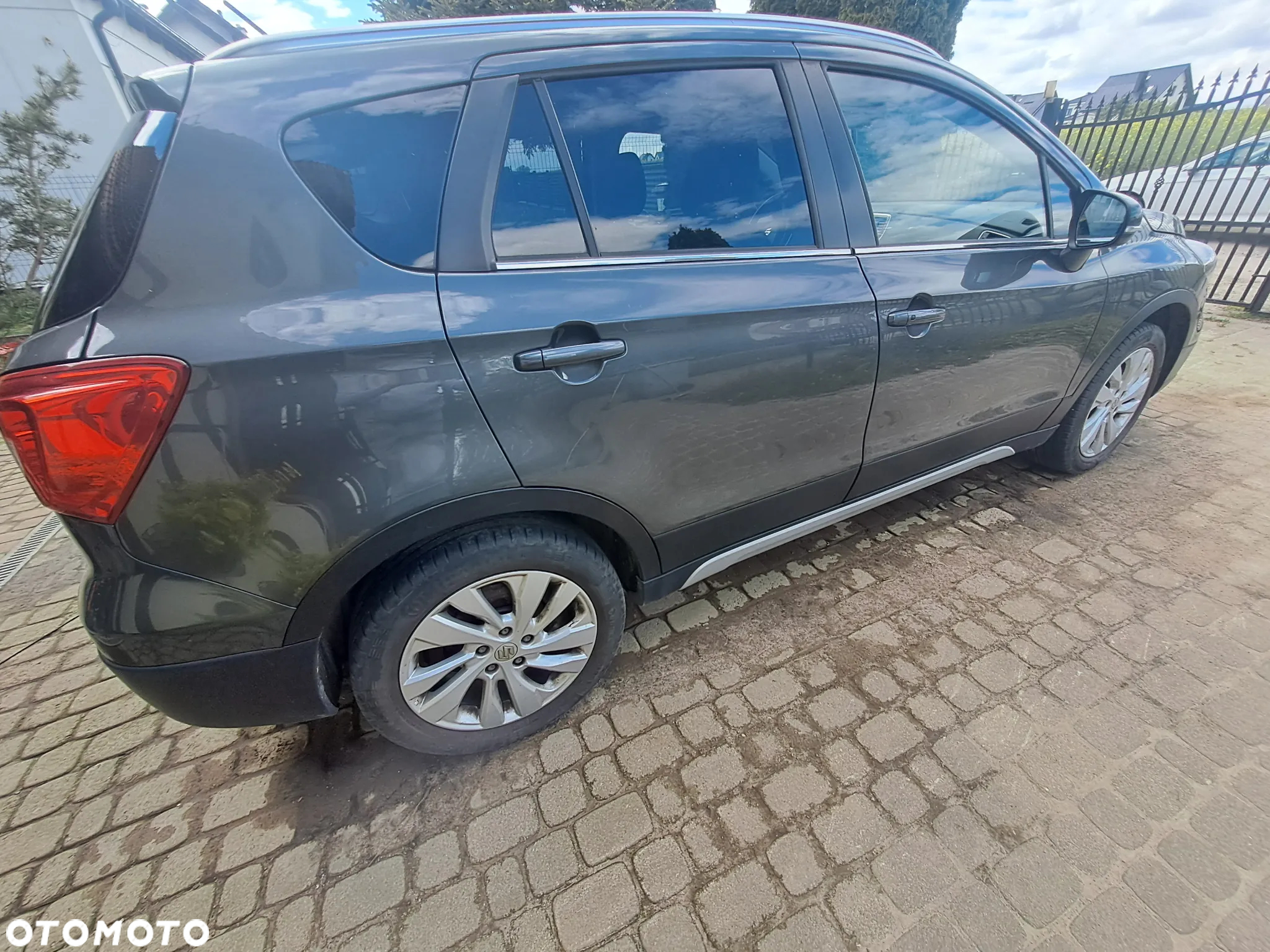 Suzuki SX4 - 11