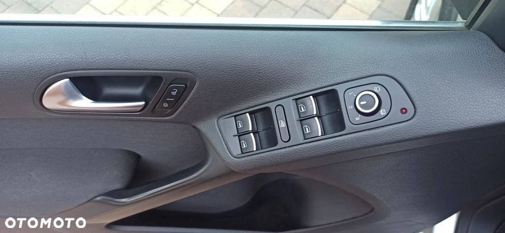Volkswagen Tiguan 2.0 TDI DPF 4Motion DSG Sport & Style - 34