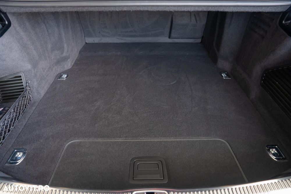 Audi A8 - 13