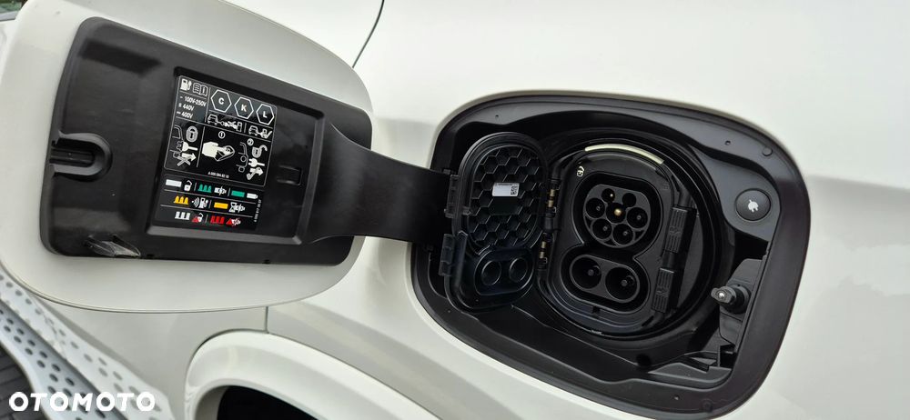 Mercedes-Benz GLC 300 de PHEV 4-Matic AMG Line - 18