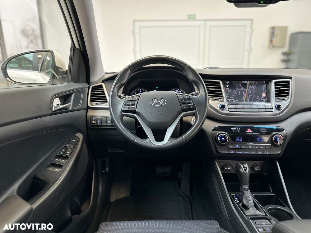 Hyundai Tucson blue 1.7 CRDi 2WD DCT Style - 9
