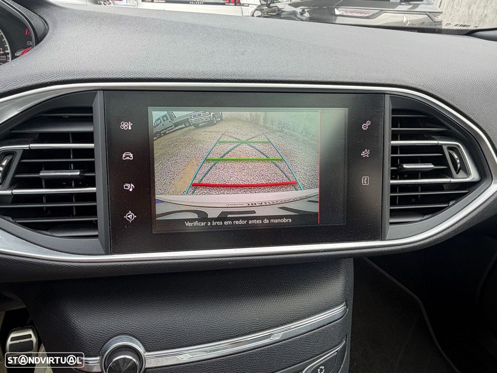 Peugeot 308 1.2 PureTech GT Line - 17