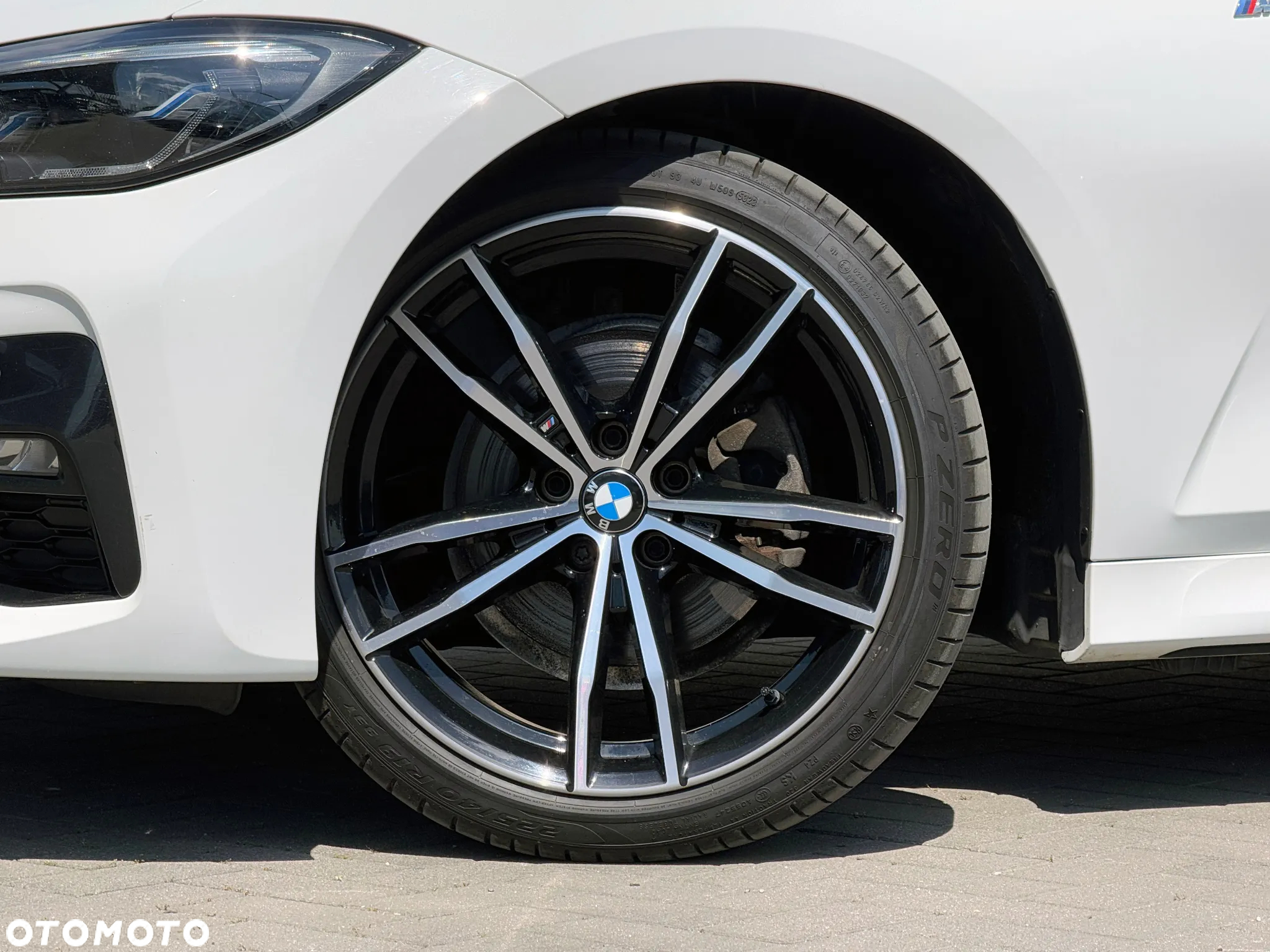 BMW Seria 3 320d M Sport - 9