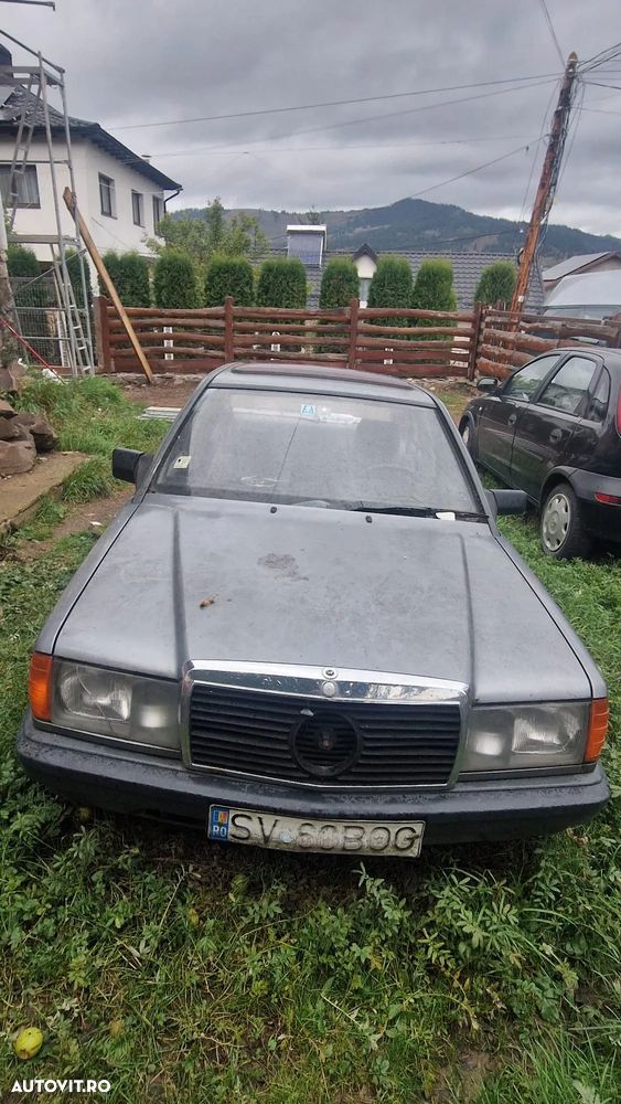 Mercedes-Benz 190 - 2