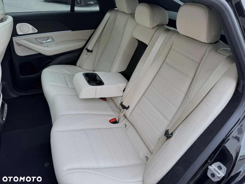 Mercedes-Benz GLE - 35