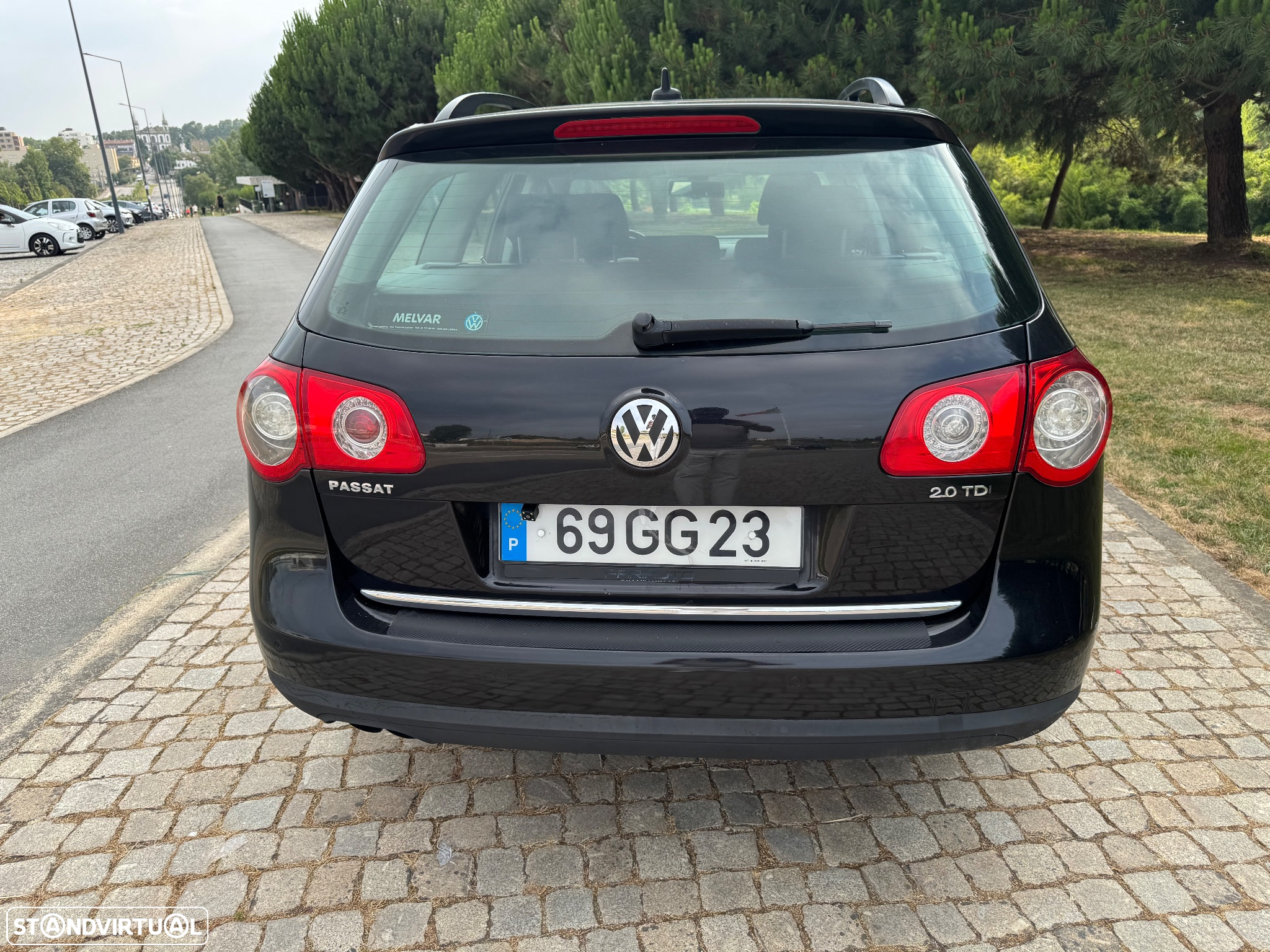 VW Passat Variant 2.0 TDi Confortline - 16